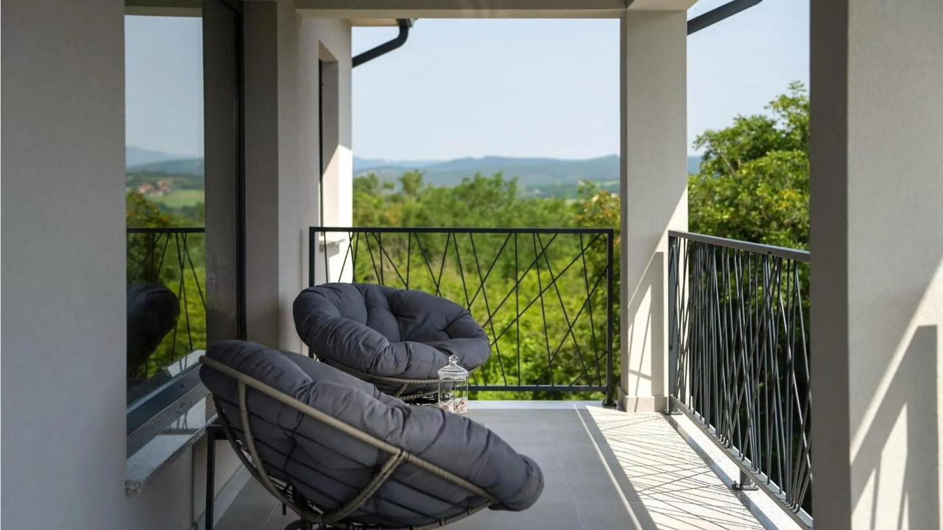 Villa Milena لابين 0*,